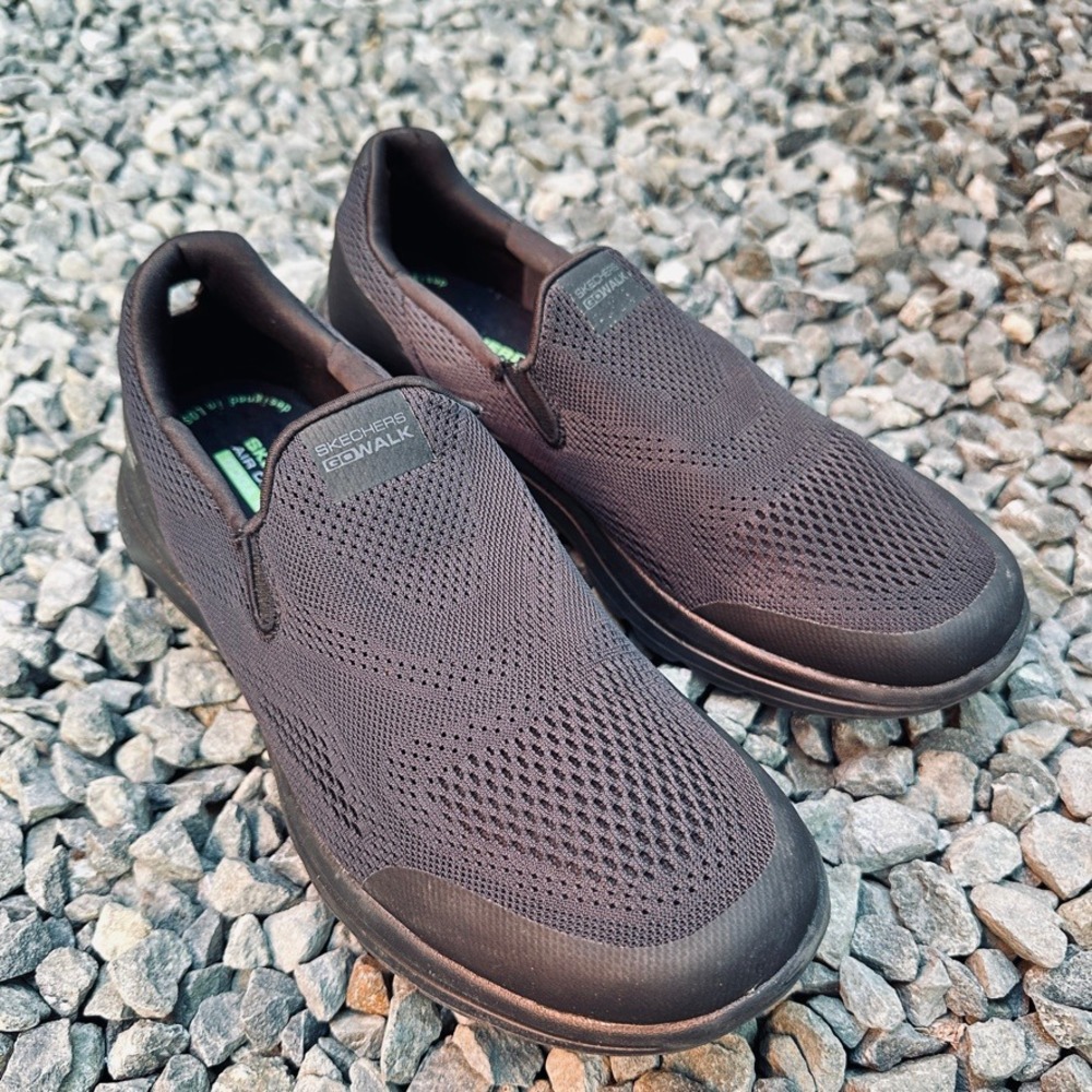 Skechers GOwalk Slip On Walking Shoes Air Cooled Black Size‎ 9
